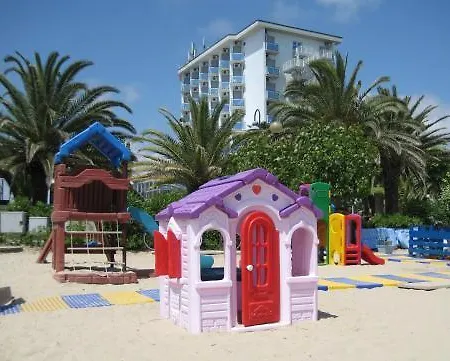 King 3* Alba Adriatica