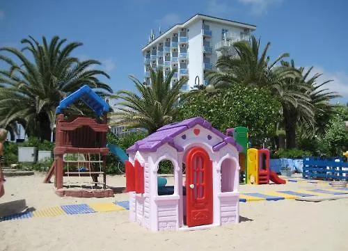 King 3* Alba Adriatica